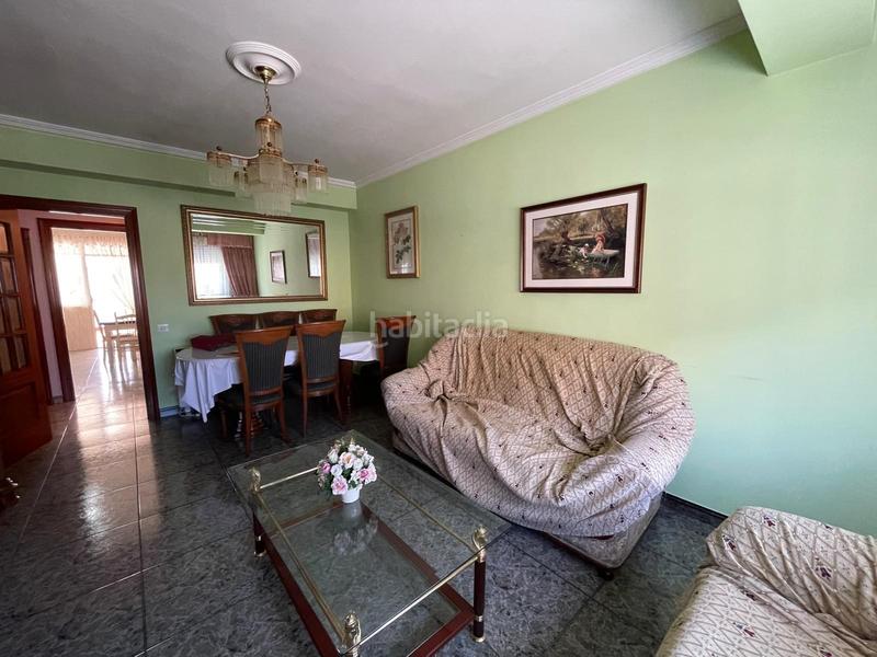 Foto ea72a3c3-86d8-427e-b86c-179170bf12b2. Piso  en naron con amplia terraza cubierta en Narón