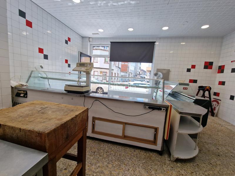 Foto 3e13aed1-efa1-4729-9123-1e76d55da3d9. Geschäftsraum in rúa concepción arenal 116 in A Gándara Narón