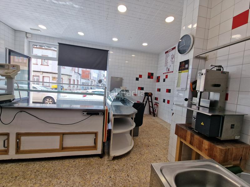 Foto 878608d4-b3c4-4a28-bf4e-af2006fa235a. Geschäftsraum in rúa concepción arenal 116 in A Gándara Narón