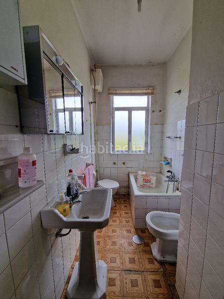 Foto ae554581-68a7-42fb-934d-70731c0bfd54. Pis a Piñeiros - Freixeiro Narón