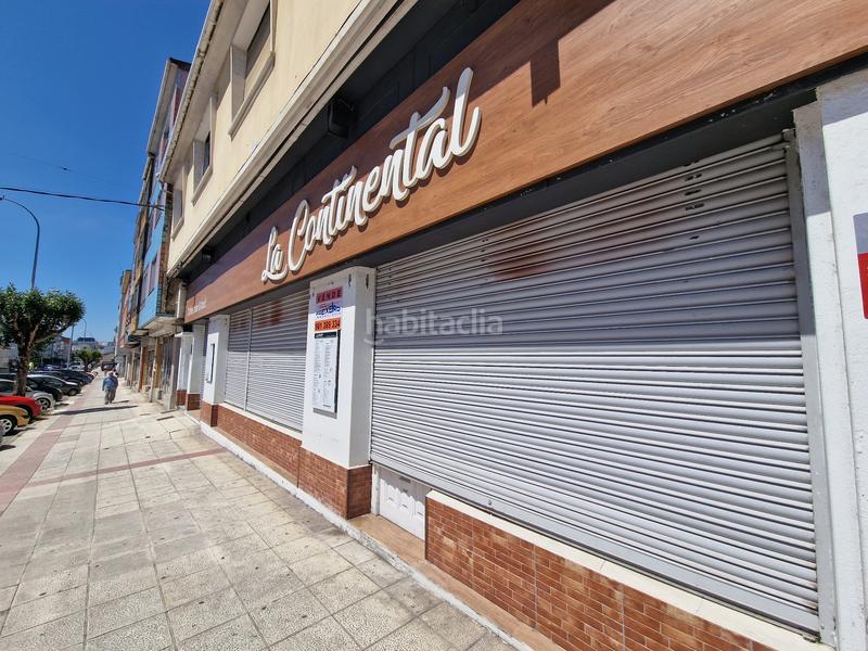 Foto 244edbc3-db6e-4746-b2a6-ccc0317c0cb5. Local commercial dans estrada de castela 437 dans Piñeiros - Freixeiro Narón
