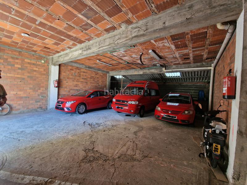 Foto e86a1f08-17c2-47ff-8575-ee5b8a98cb91. Local comercial  para garaje en freixeiro en Narón
