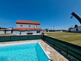 Xalet en Camio maxolo 5. Espectacular casa con piscina