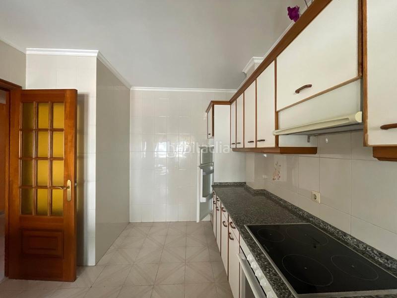 Foto 3ceedfa0-8866-4691-9dda-d3106a92732a. Piso en rúa manoel murguía 23 piso para entrara vivir en naron en Narón