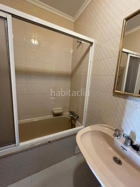 Foto 60d1e438-4975-4f75-9308-03c9b2f6a9a0. Piso en rúa manoel murguía 23 piso para entrara vivir en naron en Narón
