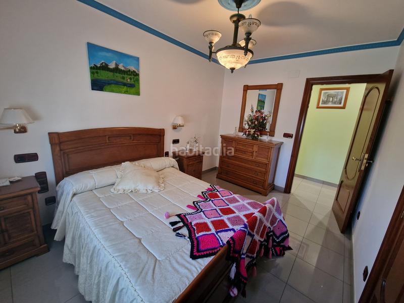 Foto 1bd02c04-f9ac-4502-b0c8-6af13e371150. Xalet amb calefacció aparcament piscina a A Malata - Catabois - Ciudad Jardín Ferrol