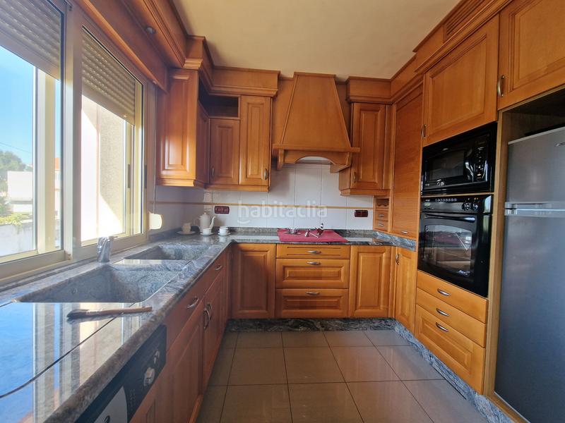 Foto 87029c37-e96d-4d24-ac2f-24d07d9c748a. Xalet amb calefacció aparcament piscina a A Malata - Catabois - Ciudad Jardín Ferrol