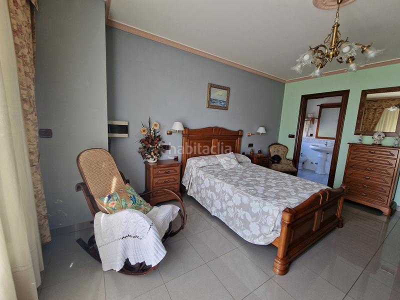 Foto ffe8490d-eca6-4c45-8fd4-d6026788a7c1. Xalet amb calefacció aparcament piscina a A Malata - Catabois - Ciudad Jardín Ferrol