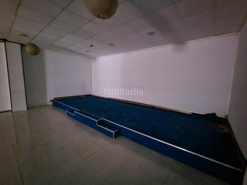 Foto 10694fac-d37c-4202-bbb4-efee32b9dfdf. Locale commerciale in rúa cuntis 71 in Plaza de España Ferrol