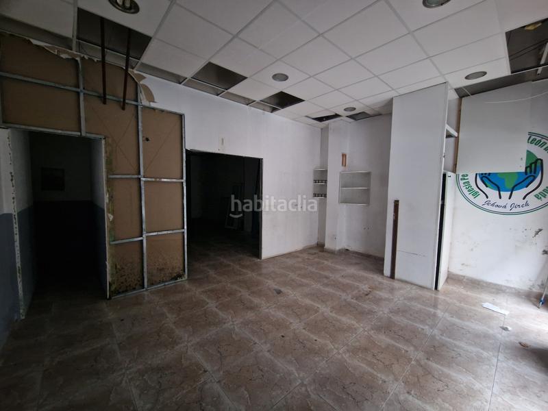 Foto 227729ce-f4a3-439e-bc65-ea2c533da01a. Locale commerciale in rúa cuntis 71 in Plaza de España Ferrol