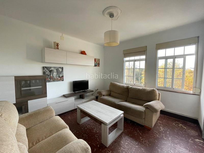 Foto b5fb8f2d-c747-42b9-9e95-29813e99bb11. Affitto appartamento con riscaldamento in Alto del Castaño Narón