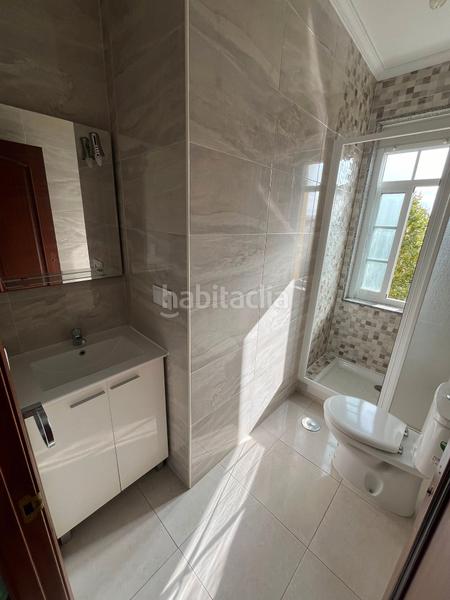 Foto 36c11b43-f688-4368-8a49-d5a3388a839d. Lloguer pis amb calefacció a Alto del Castaño Narón