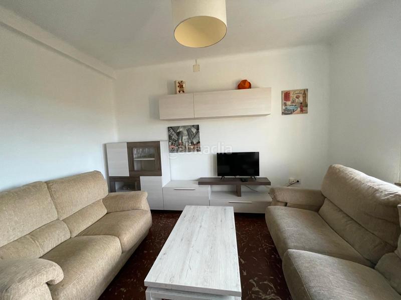 Foto 26a2e039-1d92-4046-af4b-09e28df0ef40. Rent flat with heating in Alto del Castaño Narón