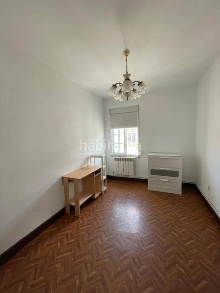 Foto e55d536a-c64c-4e82-b10d-1022218c3bfa. Rent flat with heating in Alto del Castaño Narón