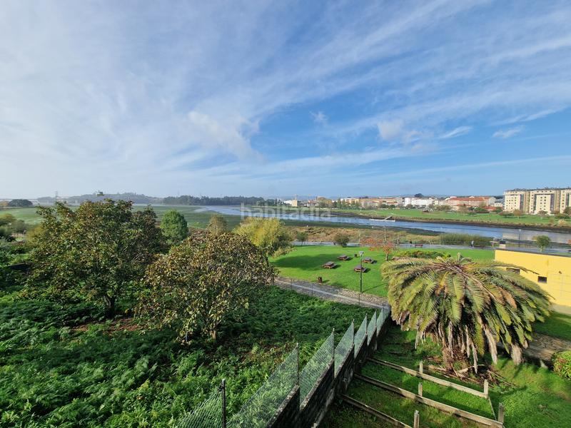 Foto 24399d09-c32f-4bda-9ec2-091540bf008e. Maison jumelée dans camino cobas 12 dans Piñeiros - Freixeiro Narón