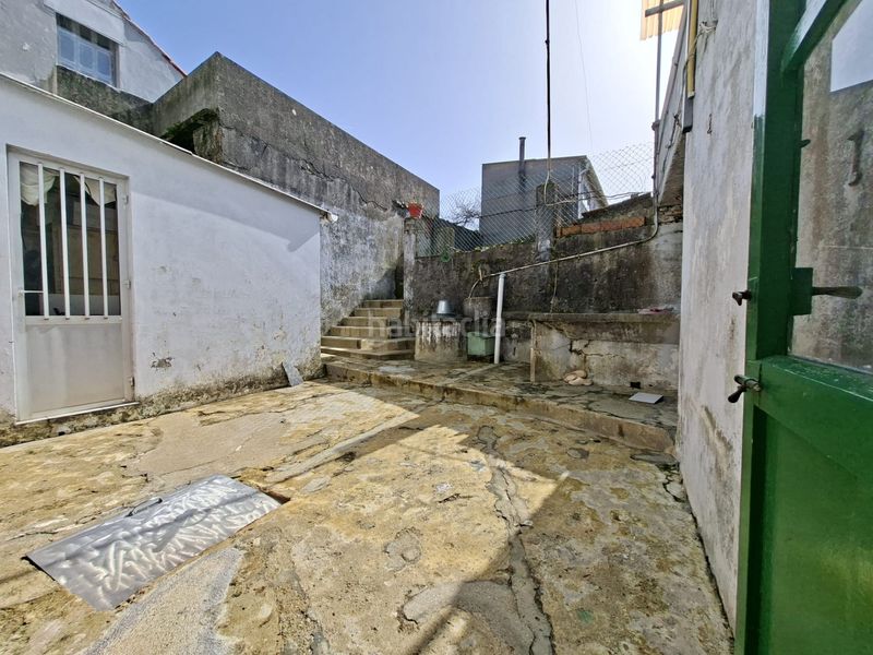 Foto 58c1d0d5-4b90-4a66-9dec-272c88c1c723. Casa adossada a Neda