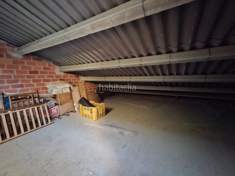 Foto 6ce7b3ed-b922-4e1e-a1bf-a10a5c0117aa. Casa adossada a Neda