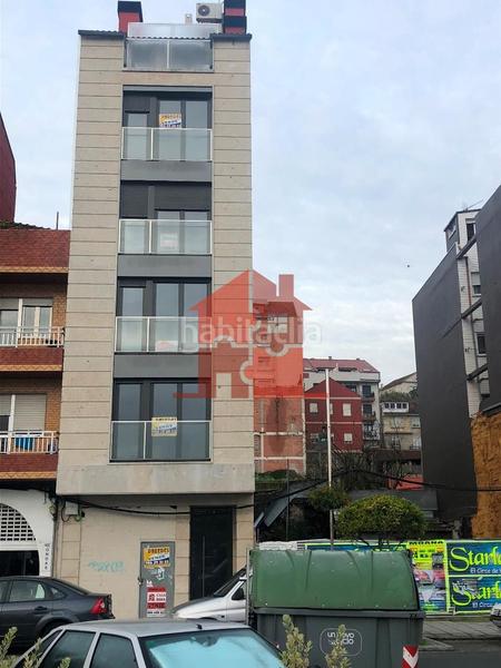 Foto 2439ad69-95d4-47c0-8807-4951ea59f304. Local comercial  en venta (pontevedra).superficie aproximada de 110 metros cuadrados.el local se encuentra lóbrego, lo que en Moaña