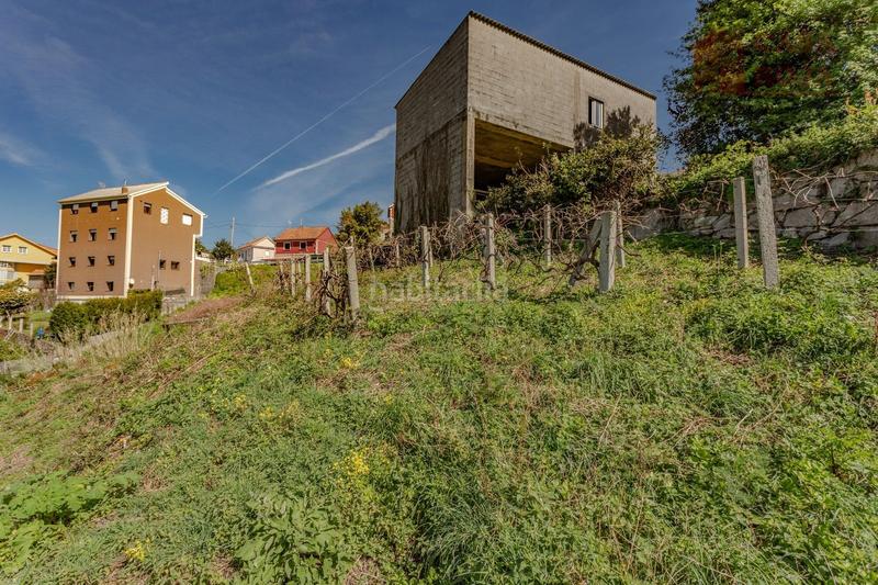 Foto eb6aa6cd-0562-4ef7-b11b-cb9da3f0951a. Finca rústica a Bueu