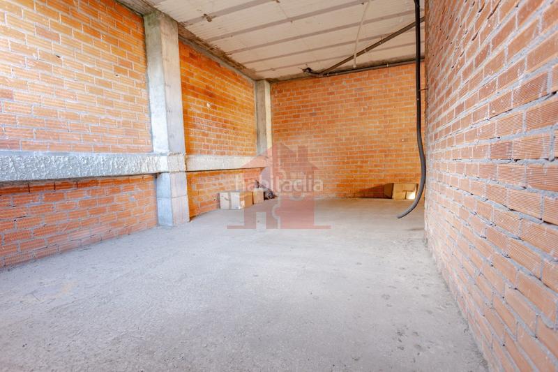 Foto 20c98482-e1cb-43c4-9238-cb95eca18ad6. Local comercial  lobrego do morrazo pontevedra en Cangas