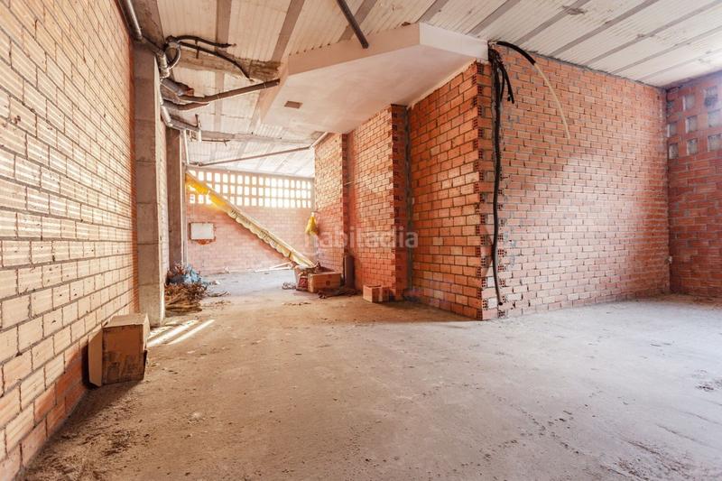 Foto 381c52fe-aa9c-4296-a8e9-22711c624070. Local comercial  lobrego do morrazo pontevedra en Cangas