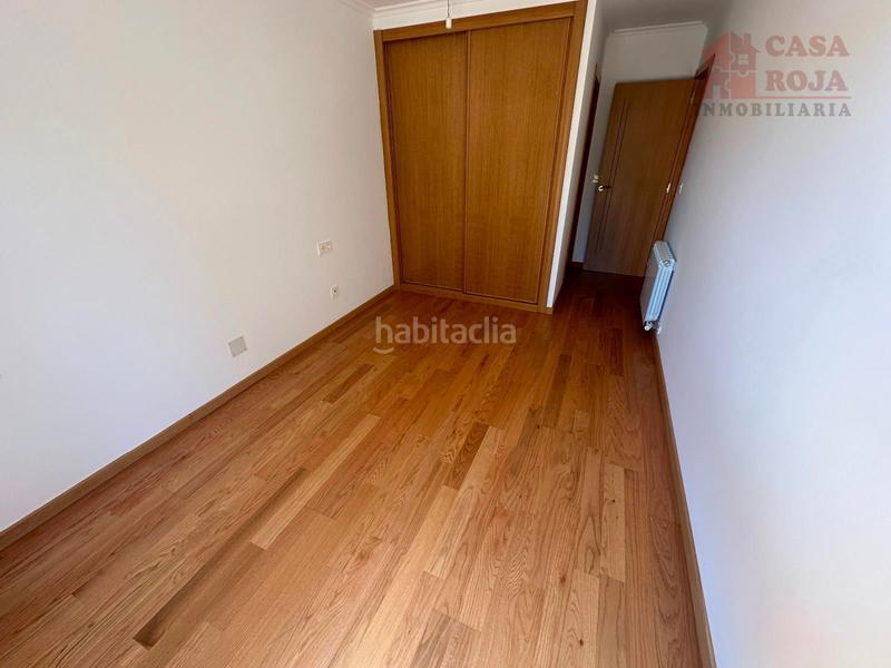 Foto 58a8dfbb-8d75-45e2-a4bf-702c58f18901. Piccolo appartamento con parcheggio in Coiro Cangas
