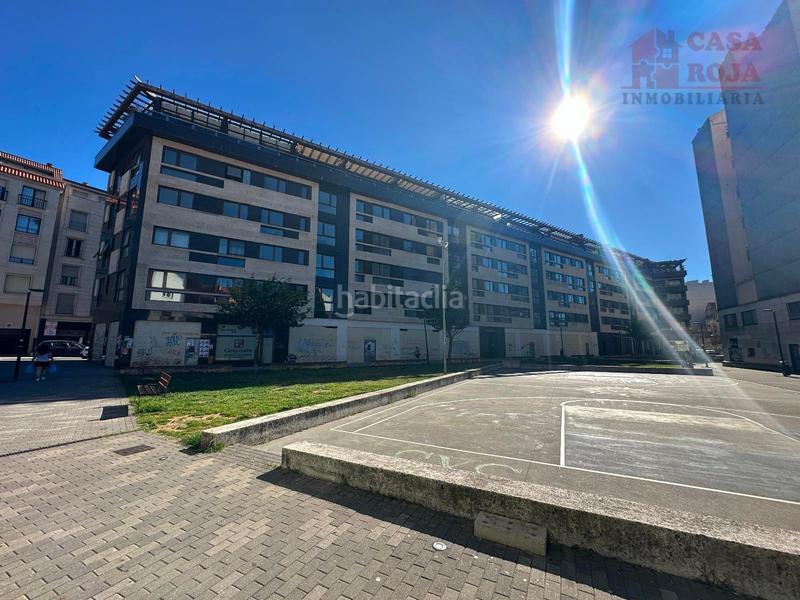 Foto b6db1d7d-8ea9-43e8-8202-bf3c6152f194. Piccolo appartamento con parcheggio in Coiro Cangas