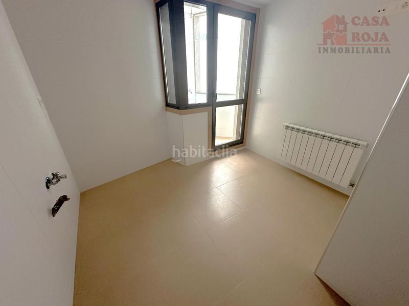 Foto 0e1ef2f1-f509-420e-b3ec-85a42d9de68c. Apartament amb aparcament a Coiro Cangas