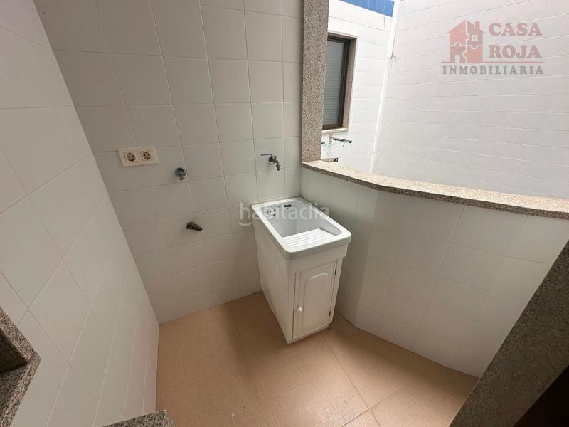 Foto 87f62f1c-2871-436f-a8ef-e2f4ab820dc8. Apartament amb aparcament a Coiro Cangas