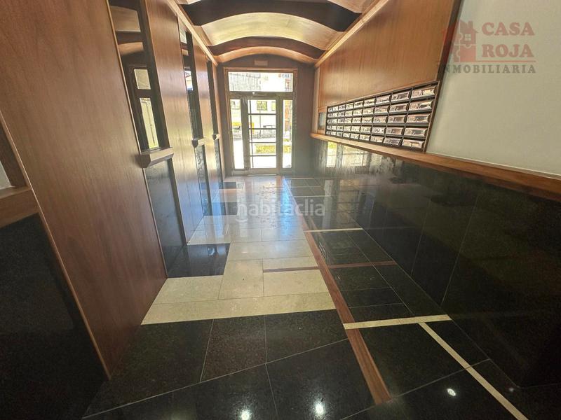 Foto c96e0015-b0a6-425f-aaba-487c819ced66. Apartament amb aparcament a Coiro Cangas