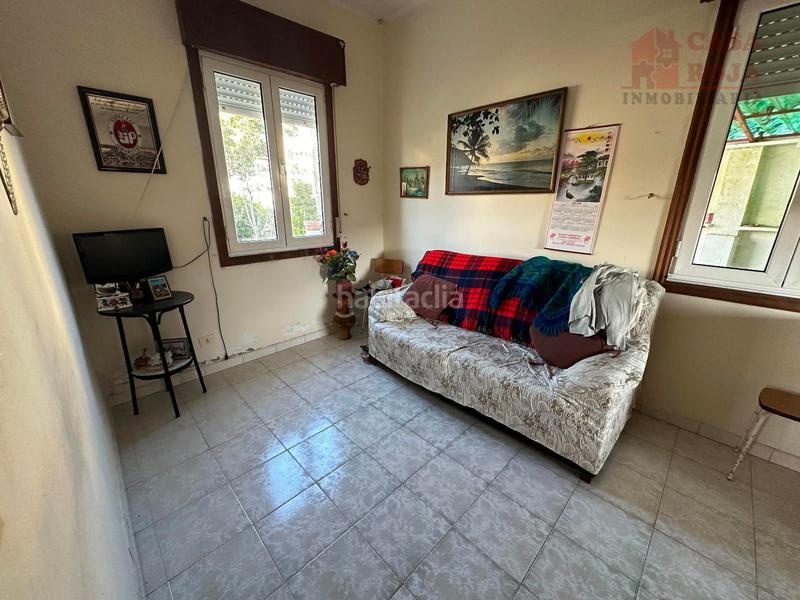 Foto 48c7fdc6-4deb-4d63-be9c-a647c33f2b34. Casa  con finca en la zona de Darbo, do morrazo. en Cangas