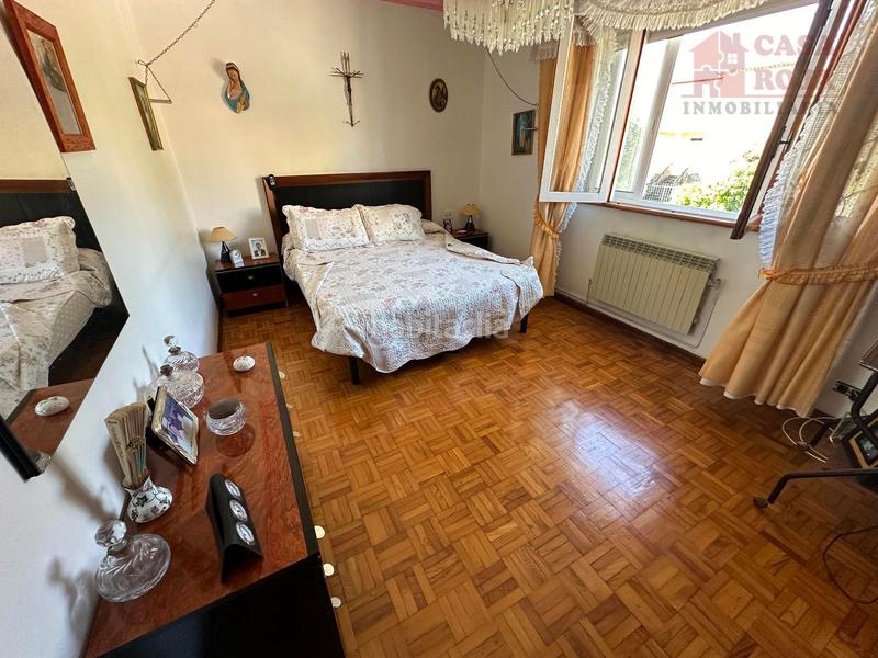 Foto 73c10b7d-ae15-4393-8d79-387bedcad161. Casa  con finca en la zona de Darbo, do morrazo. en Cangas