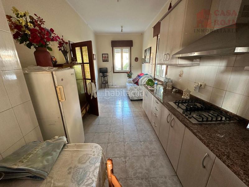 Foto b2acc685-17a5-468c-af50-1394076d12eb. Casa  con finca en la zona de Darbo, do morrazo. en Cangas