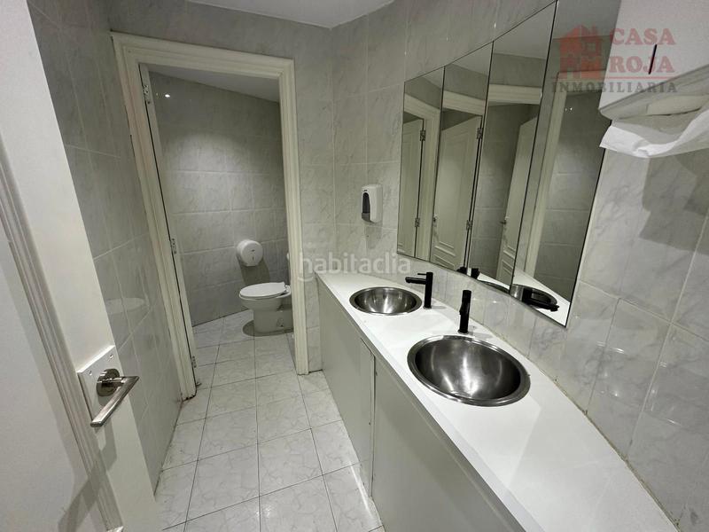 Foto 44a09b92-a8cb-4138-9a45-9478a692f2a6. Lloguer local comercial a Cangas pueblo Cangas