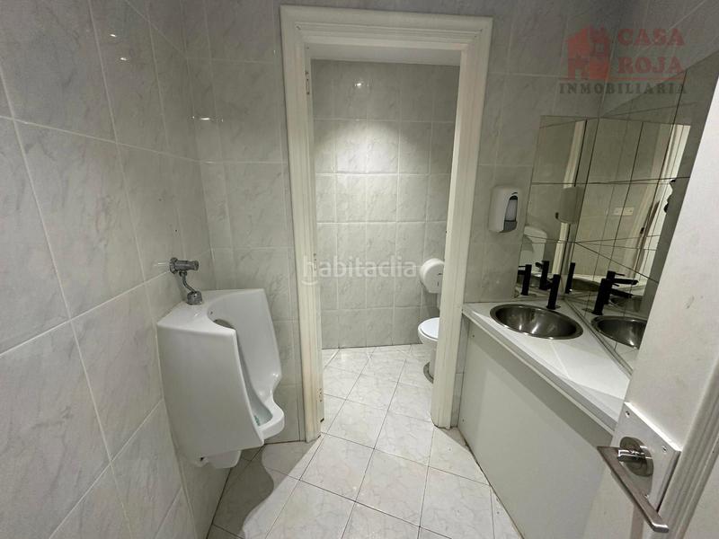 Foto 48fc49a9-1fb8-4a5b-bcd1-4eaaac0f685a. Lloguer local comercial a Cangas pueblo Cangas