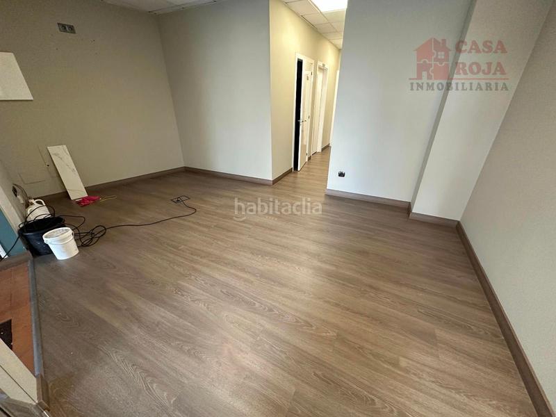 Foto 878602a1-9ddb-49a5-8f72-3e1d8c1416d1. Local comercial a Coiro Cangas