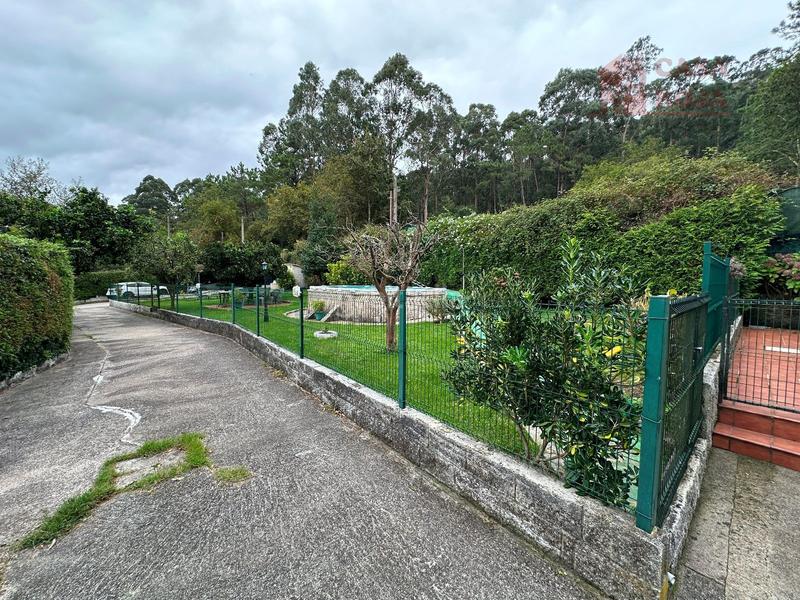 Foto 447438b1-1d4f-4973-8f27-73c9fef7ad2d. Xalet amb calefacció aparcament piscina a Aldán Cangas