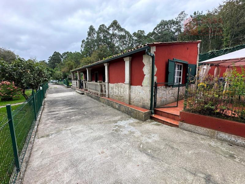 Foto 6b080965-efb0-4ee3-8c57-83cb0cdf658d. Xalet amb calefacció aparcament piscina a Aldán Cangas