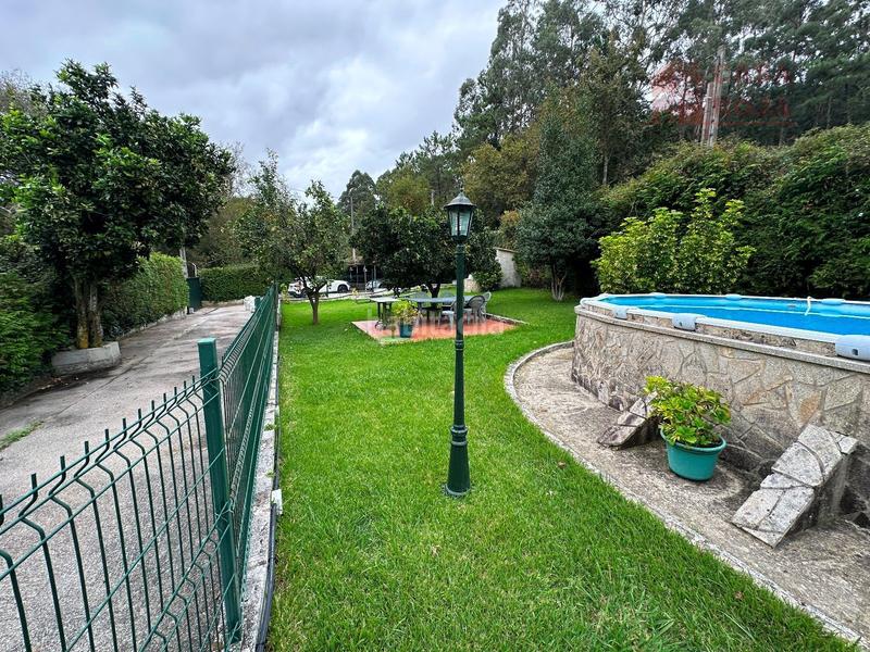 Foto f5f63688-1163-419e-b11f-024675b3a159. Xalet amb calefacció aparcament piscina a Aldán Cangas