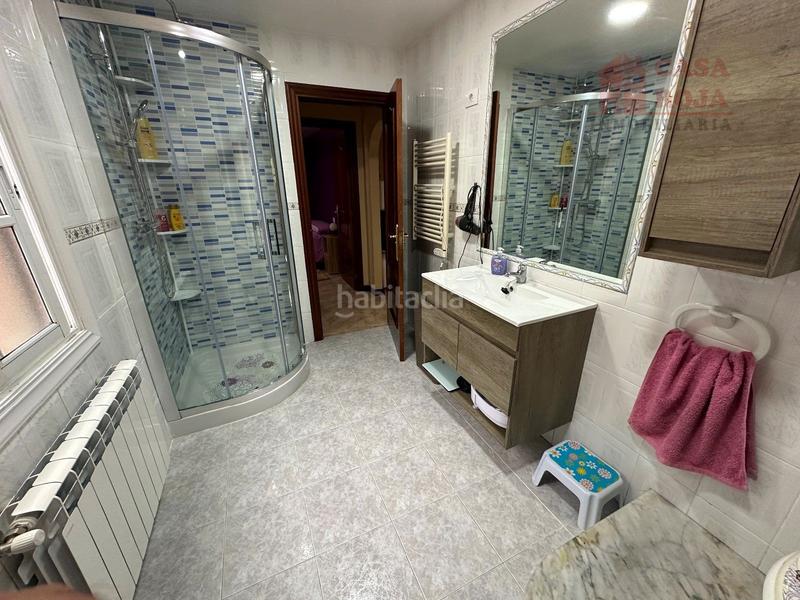 Foto fc302620-6872-4330-99cc-c7f29a98866c. Xalet amb calefacció aparcament piscina a Aldán Cangas