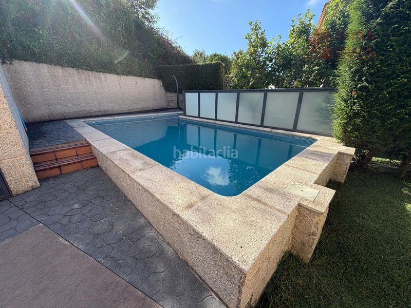 Foto 0fbe19c9-aab2-4570-8c89-6a8d37c4090f. Chalet avec chauffage parking piscine dans O Hío Cangas