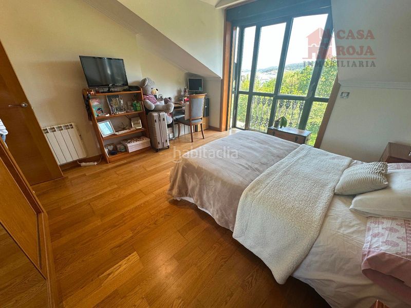 Foto 854935f3-25c0-4486-9910-868204cd9842. Chalet avec chauffage parking piscine dans O Hío Cangas