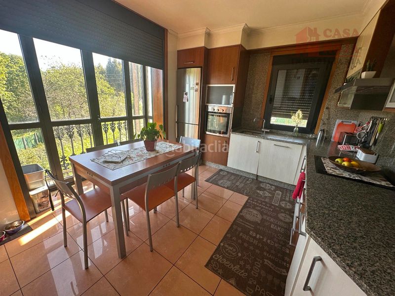 Foto ff9a4a2a-bd4d-46a1-9c8e-f3a27e5fa020. Chalet avec chauffage parking piscine dans O Hío Cangas