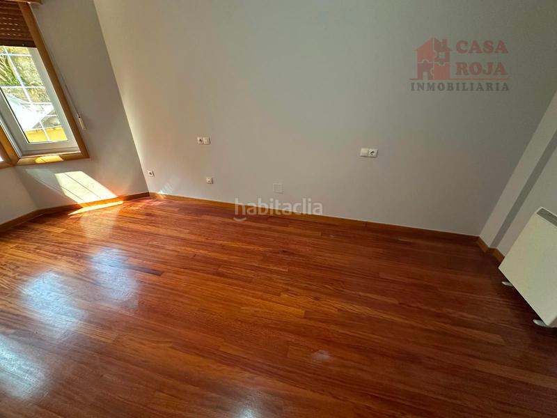 Foto 2a3f3baf-4188-4e97-944e-04c949d54295. Chalet exclusivo chalet independiente de piedra con vistas privilegiadas a la ría de vigo. en Cangas