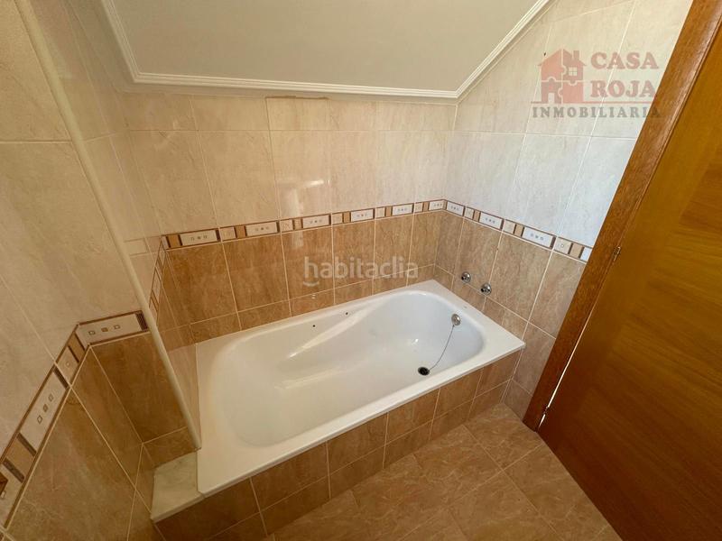 Foto 612b7dfe-0726-4777-95da-57e5a851ab0a. Chalet exclusivo chalet independiente de piedra con vistas privilegiadas a la ría de vigo. en Cangas