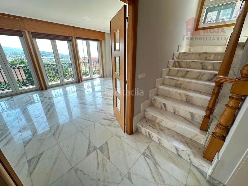 Foto 8b97e5fa-b4ea-48cc-9823-5b859a326f63. Chalet exclusivo chalet independiente de piedra con vistas privilegiadas a la ría de vigo. en Cangas