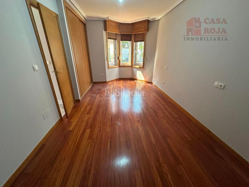 Foto 963308c6-82d7-480e-bb63-3de102d90f0c. Chalet exclusivo chalet independiente de piedra con vistas privilegiadas a la ría de vigo. en Cangas