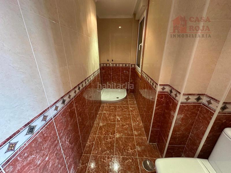 Foto cfaea464-f9e8-44c1-9d14-60e0034c02a0. Chalet exclusivo chalet independiente de piedra con vistas privilegiadas a la ría de vigo. en Cangas