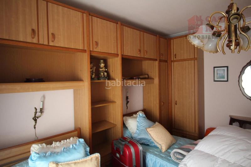 Foto 46a15c06-8842-46c3-810f-bc1ec8565360. Chalet with heating parking in Moaña