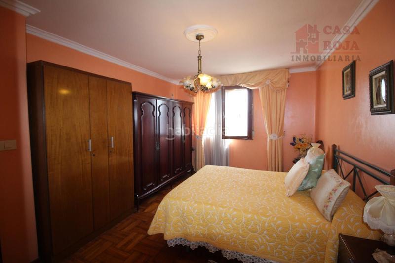 Foto a650c613-a913-44a9-926f-2ecf7114b2ac. Chalet with heating parking in Moaña